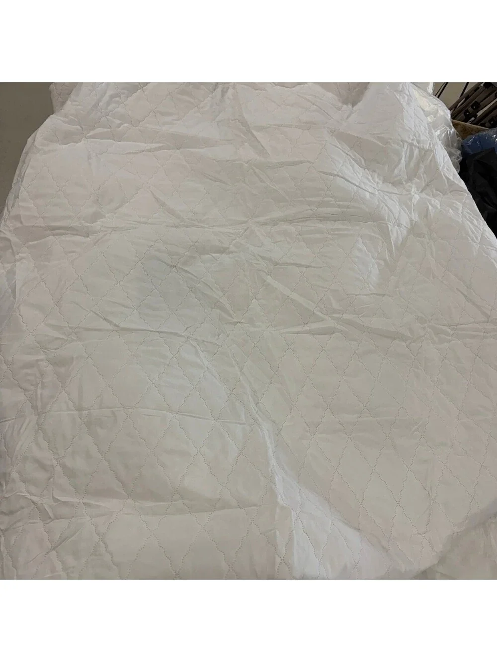 Full Size Bed Waterproof Mattress Protector/Cover BRAND NEW